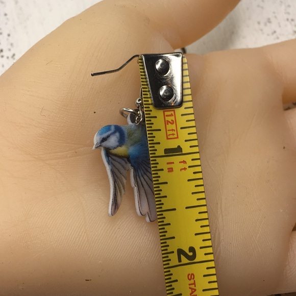 Bird Acrylic Earrings - Picture 6 of 8